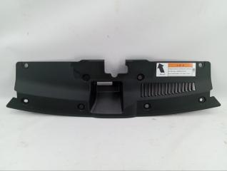 Запчасть накладка замка капота Honda CR-V