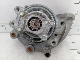 Помпа Isuzu Giga