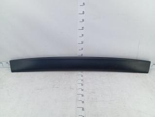 Запчасть накладка на дверь багажника Honda Freed+