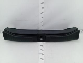 Запчасть накладка замка багажника Honda N-BOX Slash 2014-2020