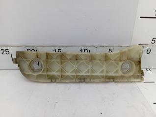 Запчасть крепление бампера заднее правое Toyota Probox 2002-н.в.