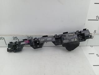 Запчасть крепление бампера переднее правое Honda Stepwgn 2017-2021