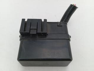 Запчасть блок предохранителeй Nissan Skyline