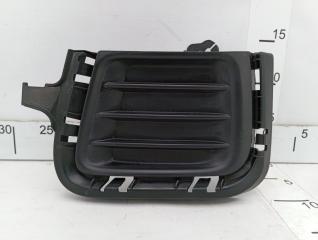 Запчасть накладка противотуманной фары левая Toyota Aqua 2011-2014