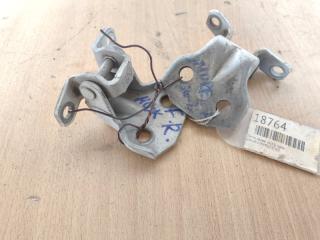 Петля двери передняя правая SUBARU IMPREZA