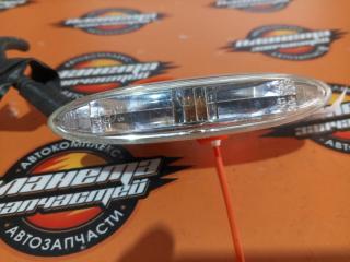 Повторитель в крыло передний правый TOYOTA MARK X контрактная Повторитель в крыло передний правый TOYOTA MARK X