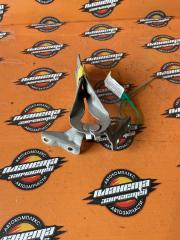 Запчасть крепление капота TOYOTA DUET