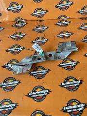 Запчасть крепление капота NISSAN WINGROAD