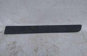 Запчасть накладка двери передняя правая Suzuki SX4 1 2006-2014