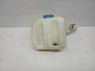 Запчасть бачок омывателя Lada Granta 2011-