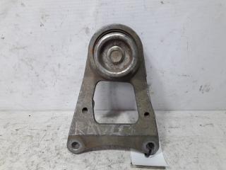 Фото запчасти подушка редуктора задняя правая Toyota Rav4 2005-2013 Б/У запчасть Запчасть подушка редуктора задняя правая Toyota Rav4 2005-2013