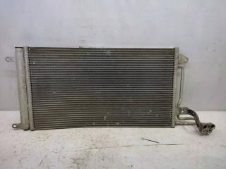 Фото запчасти радиатор кондиционера Volkswagen Polo 2011- Б/У запчасть Запчасть радиатор кондиционера Volkswagen Polo 2011-