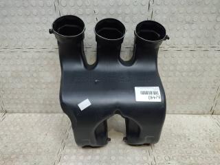 Фото запчасти воздуховод Mercedes-Benz CLA-Class 2019- Б/У запчасть Запчасть воздуховод Mercedes-Benz CLA-Class 2019-