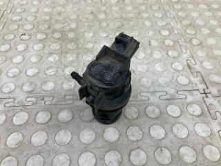 Запчасть насос омывателя Toyota Rav4 2008-2013