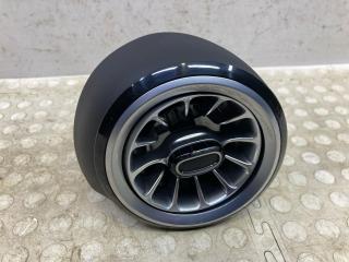 Фото запчасти дефлектор воздушный Mercedes-Benz A-Class 2022 Б/У запчасть Запчасть дефлектор воздушный Mercedes-Benz A-Class 2022