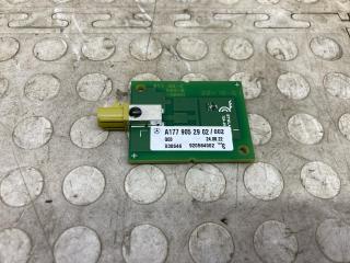 Фото запчасти антенна Mercedes-Benz A-Class 2022 Б/У запчасть Запчасть антенна Mercedes-Benz A-Class 2022