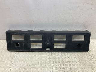 Запчасть накладка под номер Genesis G70 2018