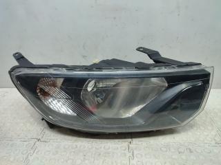 Фото запчасти фара правая Lada Granta 2018- Б/У запчасть Запчасть фара правая Lada Granta 2018-