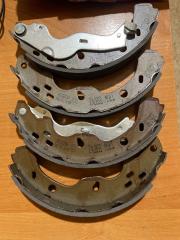 Запчасть тормозные колодки задние SUZUKI SX4