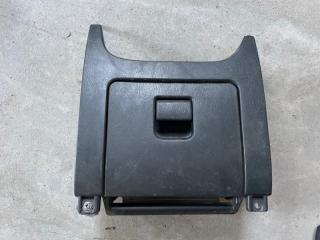 Запчасть бардачок DAIHATSU STORIA 1998