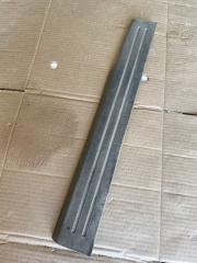 Запчасть накладка на порог передняя левая KIA SORENTO 2002