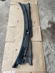 Запчасть решетка под дворники NISSAN SUNNY 2000