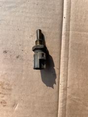 Фото запчасти датчик температуры MAZDA DEMIO 2010 Б/У запчасть Запчасть датчик температуры MAZDA DEMIO 2010