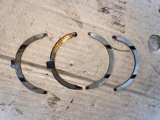 Запчасть полукольца коленвала TOYOTA CARINA 1992