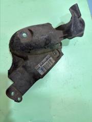 Фото запчасти крышка двигателя TOYOTA CROWN 2005 Б/У запчасть Запчасть крышка двигателя TOYOTA CROWN 2005