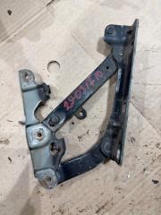 Запчасть кронштейн капота правый MERCEDES-BENZ E-CLASS 2005