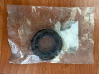 Запчасть сальник привода MAZDA MAZDA3 2008