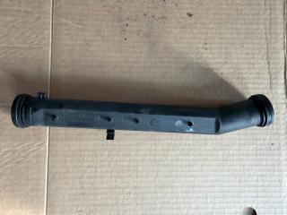 Патрубок системы охлаждения SKODA OCTAVIA 2006