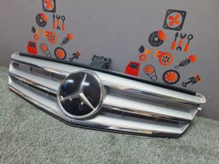 Решетка радиатора Mercedes-Benz C W204 Решетка радиатора Mercedes-Benz C W204