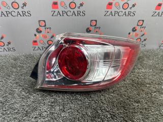 Фонарь правый Mazda 3