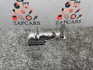 Запчасть замок капота Volkswagen Golf