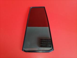 Стекло двери неопускное заднее правое Toyota Land Cruiser 1998