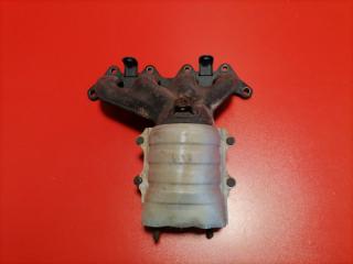 Фото запчасти коллектор выпускной Mitsubishi Lancer 2006 Б/У запчасть Запчасть коллектор выпускной Mitsubishi Lancer 2006