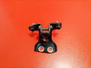 Фото запчасти петля двери верхняя задняя левая Mitsubishi Lancer 2006 Б/У запчасть Запчасть петля двери верхняя задняя левая Mitsubishi Lancer 2006