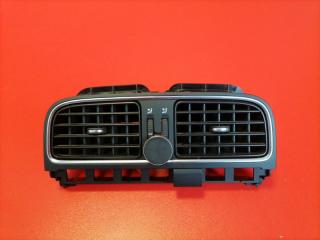 Дефлектор торпедо центральный Volkswagen Polo 2011