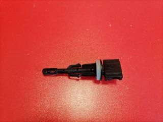 Датчик температуры воздуха Volkswagen Polo 2011 Б/У Датчик температуры воздуха Volkswagen Polo 2011