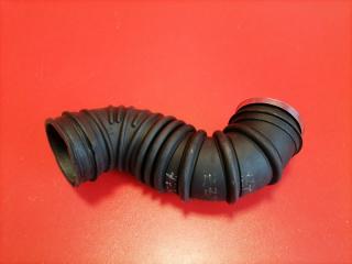 Запчасть патрубок воздушного фильтра Toyota Caldina 2002-2007