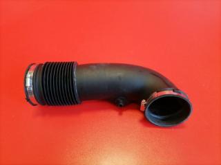 Фото запчасти патрубок воздушного фильтра Cadillac SRX 2006 Б/У запчасть Запчасть патрубок воздушного фильтра Cadillac SRX 2006