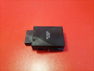 Фото запчасти реле поворотов Cadillac SRX 2006 Б/У запчасть Запчасть реле поворотов Cadillac SRX 2006