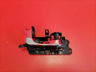 Фото запчасти ручка двери внутренняя правая Cadillac SRX 2006 Б/У запчасть Запчасть ручка двери внутренняя правая Cadillac SRX 2006