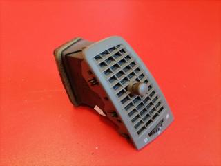 Дефлектор воздушный правый Cadillac SRX 2006