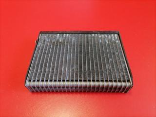 Фото запчасти испаритель кондиционера Cadillac SRX 2006 Б/У запчасть Запчасть испаритель кондиционера Cadillac SRX 2006