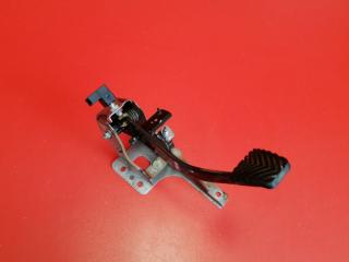 Педаль сцепления Kia Rio 2016