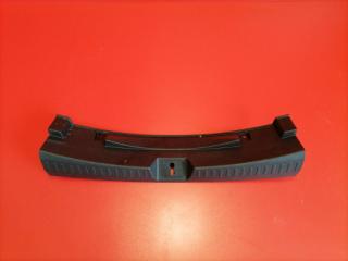 Запчасть накладка замка багажника Haval F7 2021