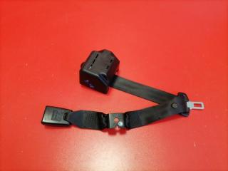 Запчасть ремень безопасности средний задний Volkswagen Polo 2013