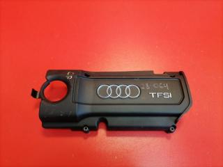 Декоративная крышка ДВС Audi A3 2009 контрактная Декоративная крышка ДВС Audi A3 2009